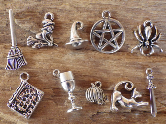 10 x Witchy Pagan Charms Pendants