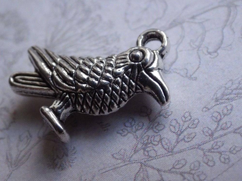 3D Silver Raven Crow Charm Pendant, Quality Gothic Bird Necklace Focal 18x14mm, Pagan Wiccan Witchy Charms, Jewelry Making Supplies, UK