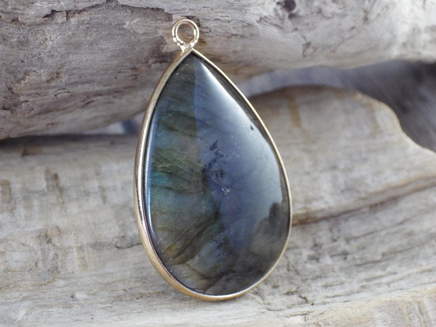 Labradorite Teardrop Pendant 36x25mm, Semi Precious Gemstone, L8