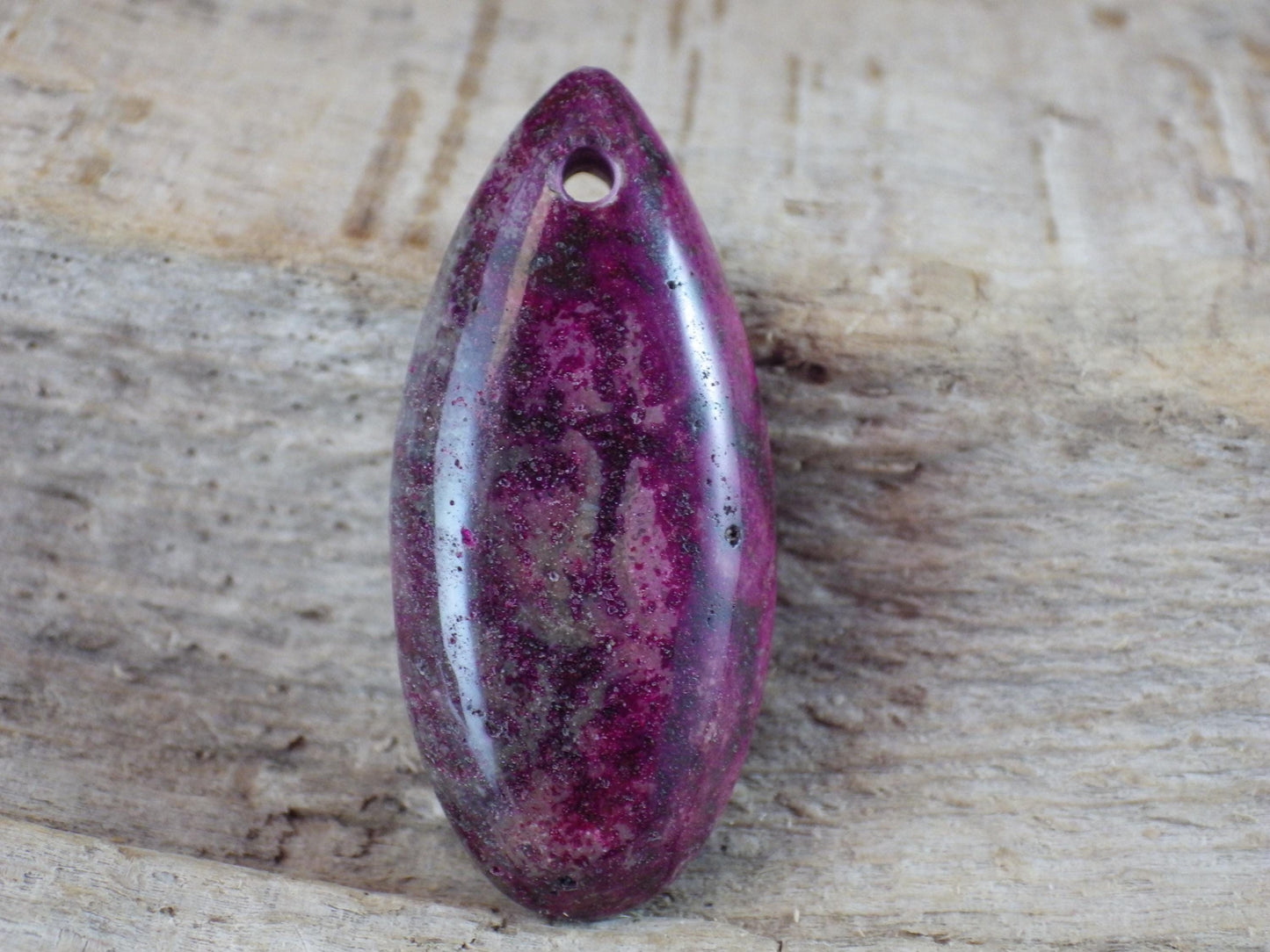 Mookaite Jasper Teardrop Pendant 35x15mm A8