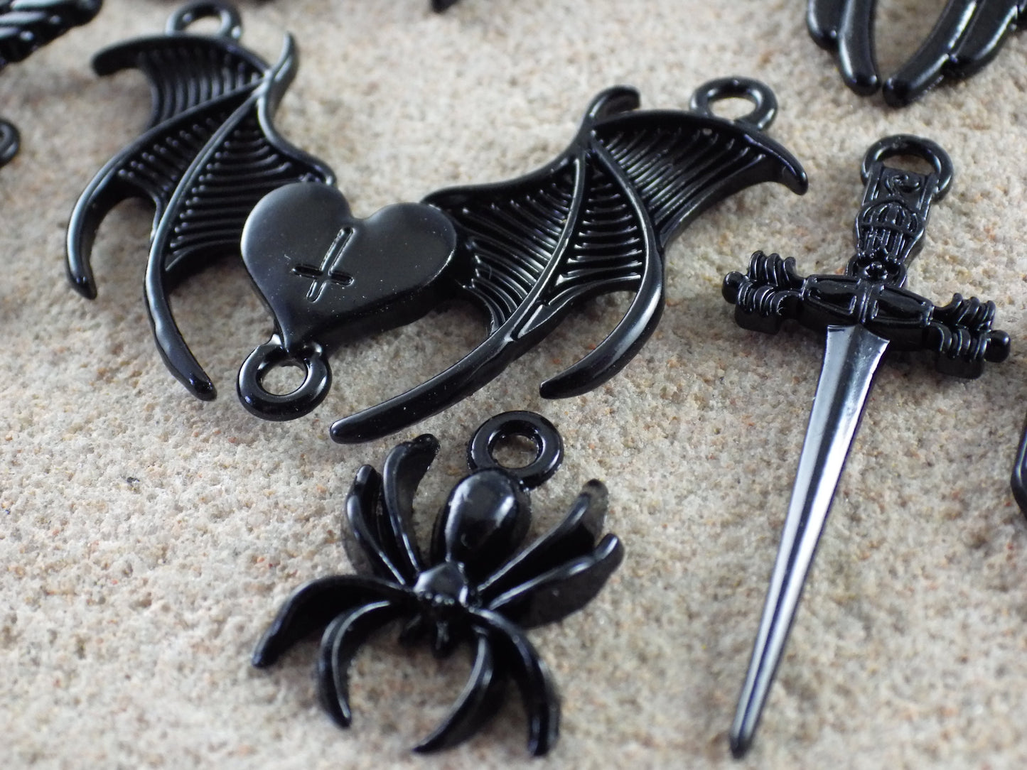 24 x Mixed Pagan Large Black Enamel Charms Pendants, Wiccan Gothic Occult Witchy Necklace Charms Set, Pentagram Moon Dagger Raven