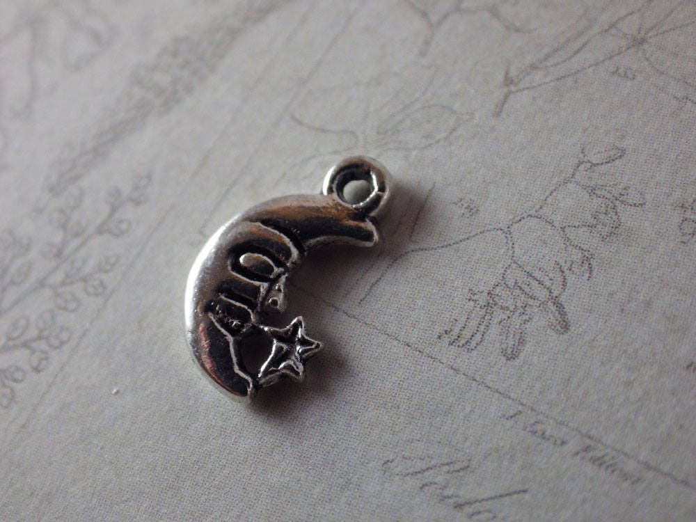 13 x Silver Sun Moon Stars Charms Pendants, Mixed Celestial Bracelet Charms Set, Pagan Wicca Wiccan Witchy Jewellery Making Supplies UK Shop