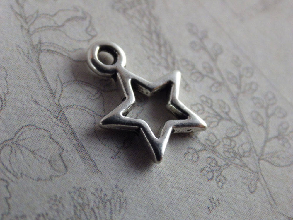 13 x Silver Sun Moon Stars Charms Pendants, Mixed Celestial Bracelet Charms Set, Pagan Wicca Wiccan Witchy Jewellery Making Supplies UK Shop