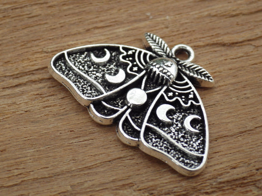 Moon Phase Moth Charm Pendant 17x26mm, Silver Celestial Insect Pagan Moonphase Necklace Pendant, Jewelry Making, Craft Supplies, UK