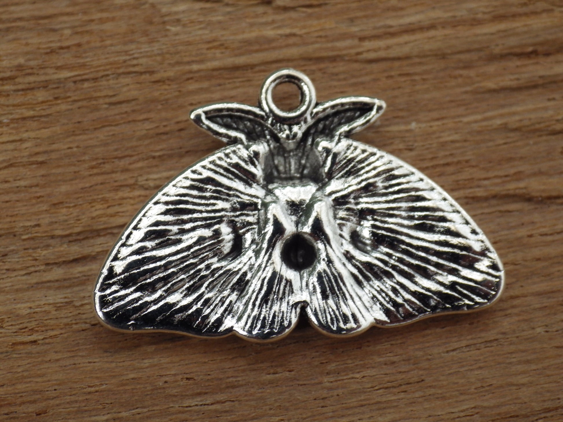 Moon Phase Moth Charm Pendant 17x26mm, Silver Celestial Insect Pagan Moonphase Necklace Pendant, Jewelry Making, Craft Supplies, UK