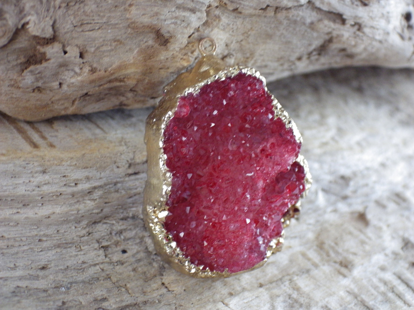 Red Druzy Quartz Geode Crystal Pendant, 34x25mm Semi Precious Gemstone, Colorful Loose Stone Focal Bead, Jewelry Making Supplies, UK J2