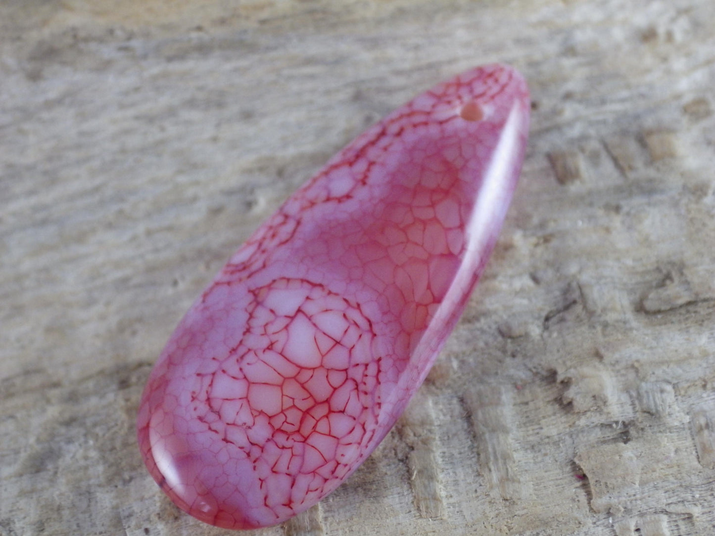 Red Dragons Vein Agate Teardrop Pendant 35x15mm M6