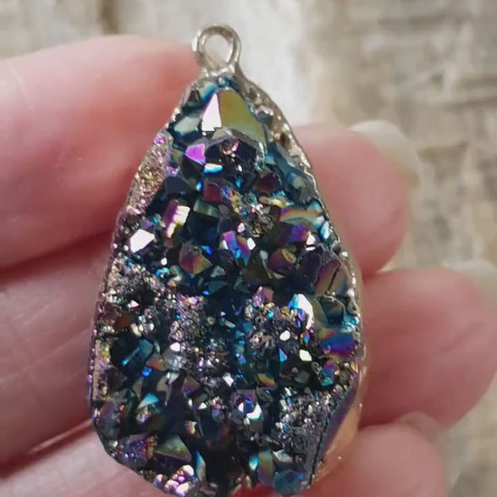 Druzy Quartz Geode Crystal Teardrop Pendant, 38x23mm Semi Precious Gemstone, Focal Bead Loose Stone, Jewelry Making Supplies, UK T2