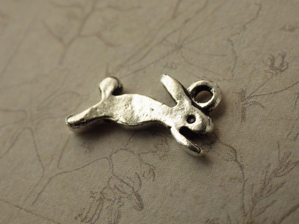 4 x Little Leaping Hare Charms 14x6mm, Silver Rabbit Bracelet Charms, Wiccan Pagan Animal Pendants, Jewelry Making Supplies, UK