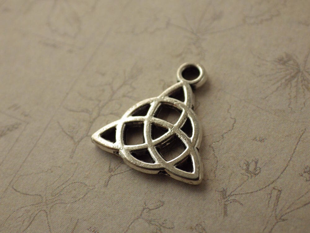 6 x Mixed Celtic Charms Set, Wiccan Pagan Silver Charms Pendants, Jewelry Making Supplies, Card Making, UK Seller