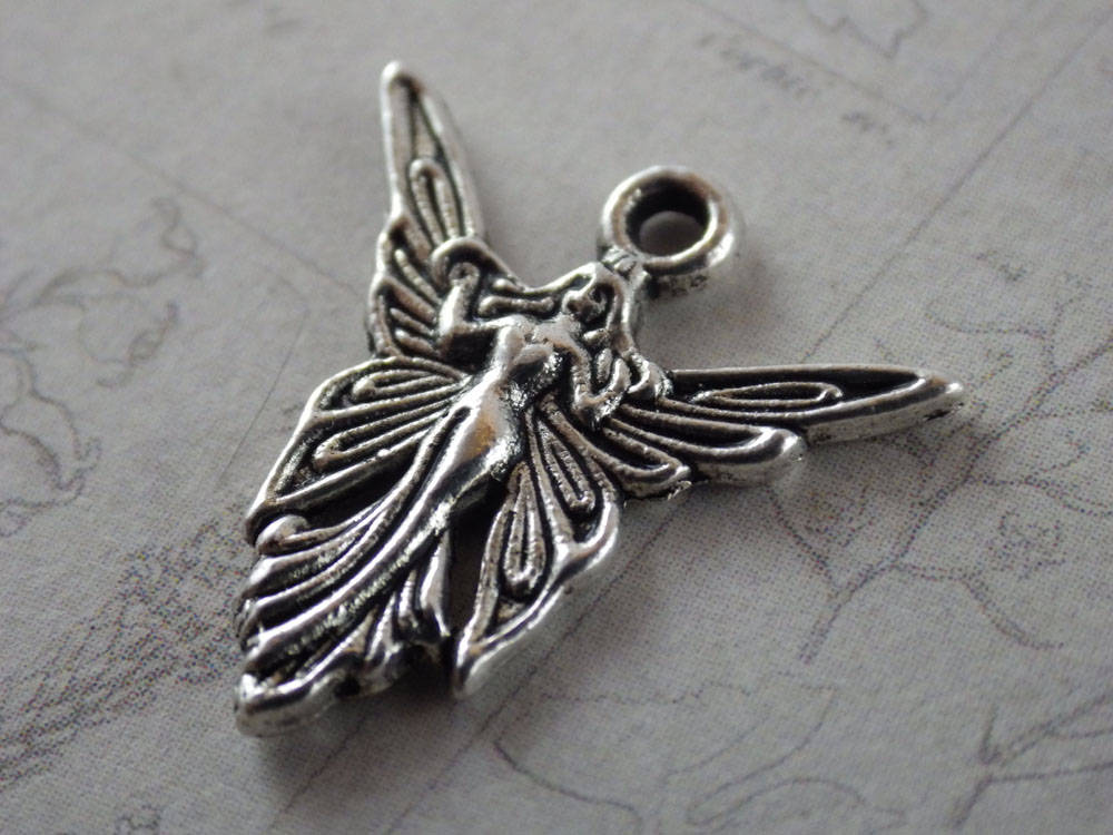 18 x Fairy Tale & Fantasy Mixed 3D Charms Set, Silver Pendants, Bulk Bracelet Charms, Witch Cauldron Fairy Wolf Dragon, UK