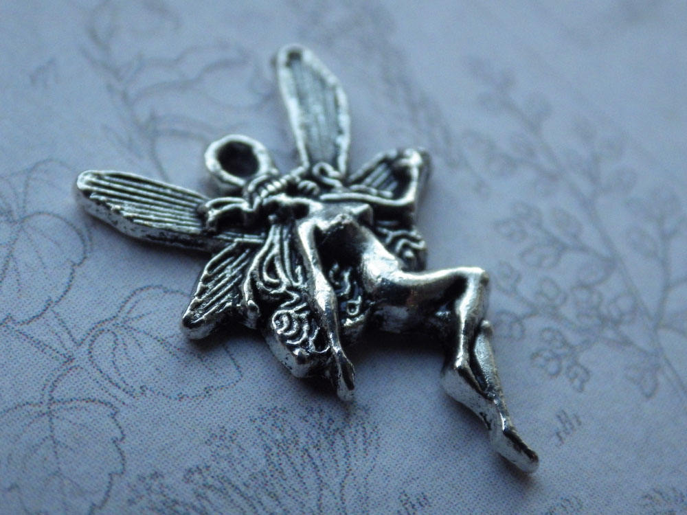 20 x Mixed Pagan Charms Pendants, Silver Wicca Wiccan Gothic Charms Set, Pentagram Goddess Hare Raven Celtic Knot Tree, UK #F