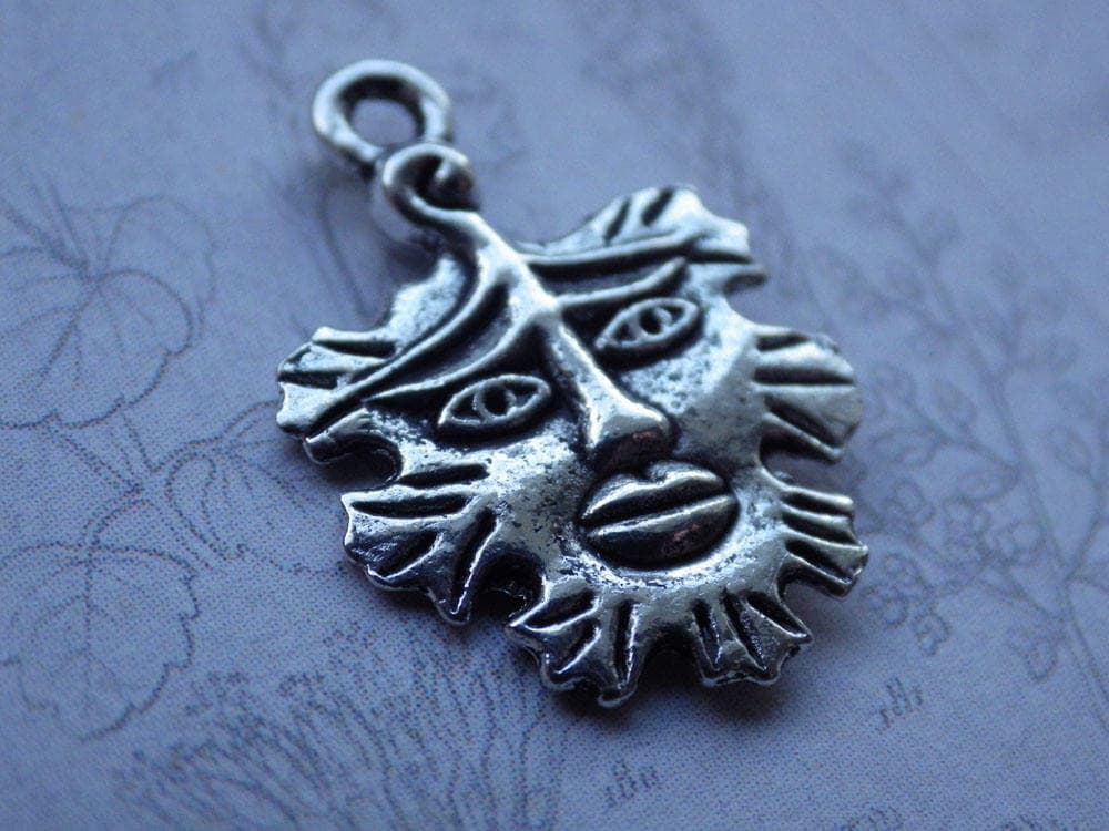 50 x Wholesale Bulk Pagan Charms, Mixed Wiccan Gothic Wicca Silver Pendants Set, Bracelet Charms, Pentagram Moon Goddess Hare Raven, UK