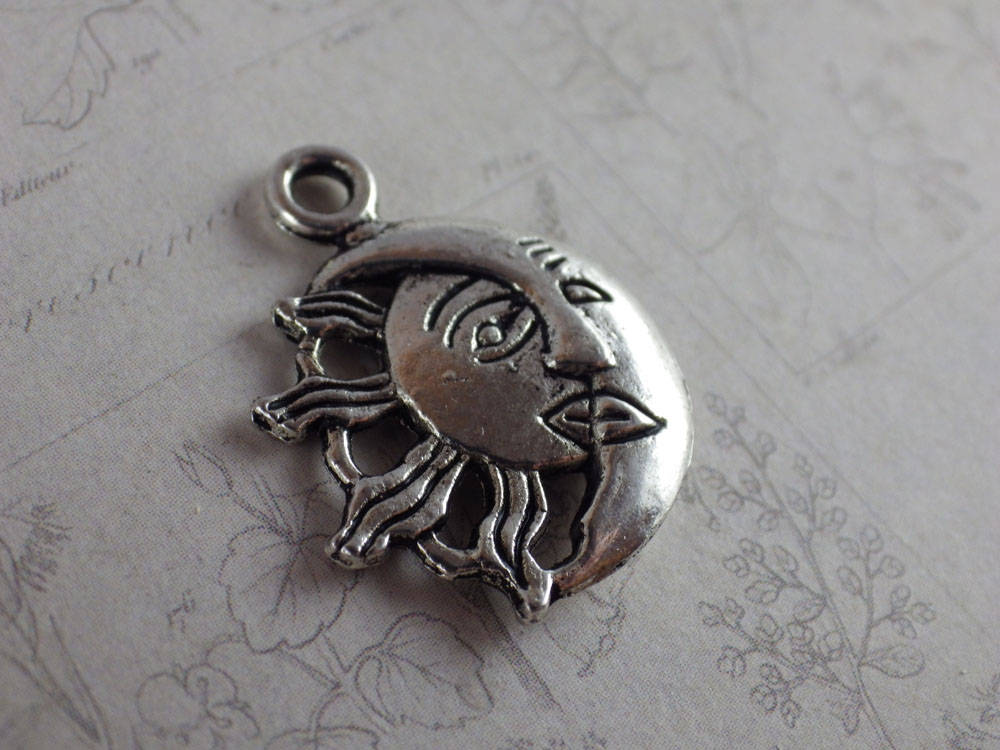 50 x Wholesale Bulk Pagan Charms, Mixed Wiccan Gothic Wicca Silver Pendants Set, Bracelet Charms, Pentagram Moon Goddess Hare Raven, UK