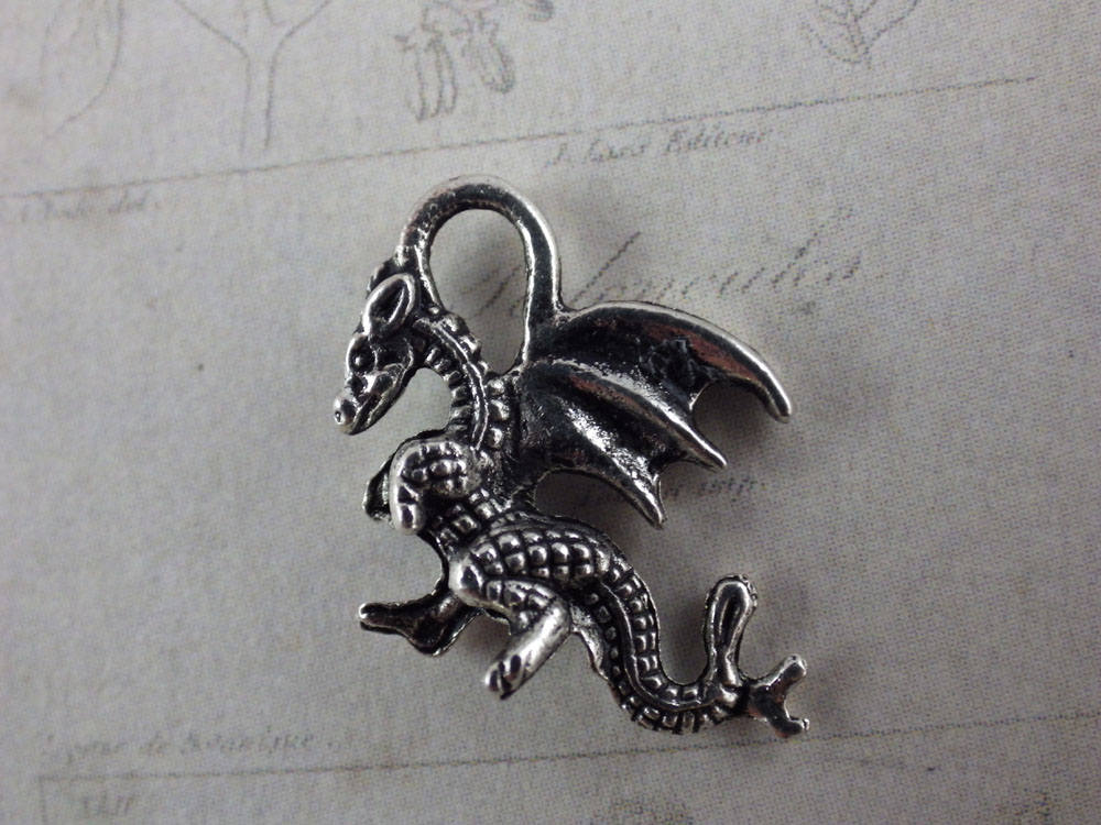 18 x Fairy Tale & Fantasy Mixed 3D Charms Set, Silver Pendants, Bulk Bracelet Charms, Witch Cauldron Fairy Wolf Dragon, UK
