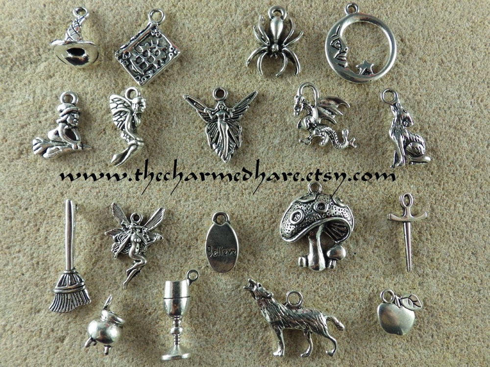 18 x Fairy Tale & Fantasy Mixed 3D Charms Set, Silver Pendants, Bulk Bracelet Charms, Witch Cauldron Fairy Wolf Dragon, UK