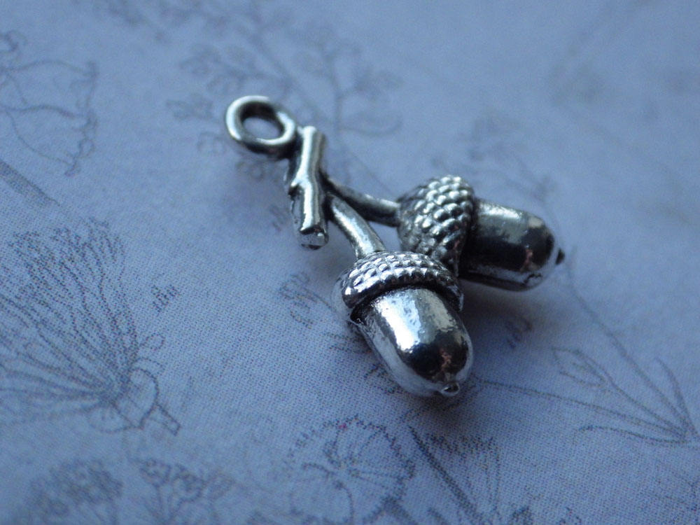 50 x Wholesale Bulk Pagan Charms, Mixed Wiccan Gothic Wicca Silver Pendants Set, Bracelet Charms, Pentagram Moon Goddess Hare Raven, UK
