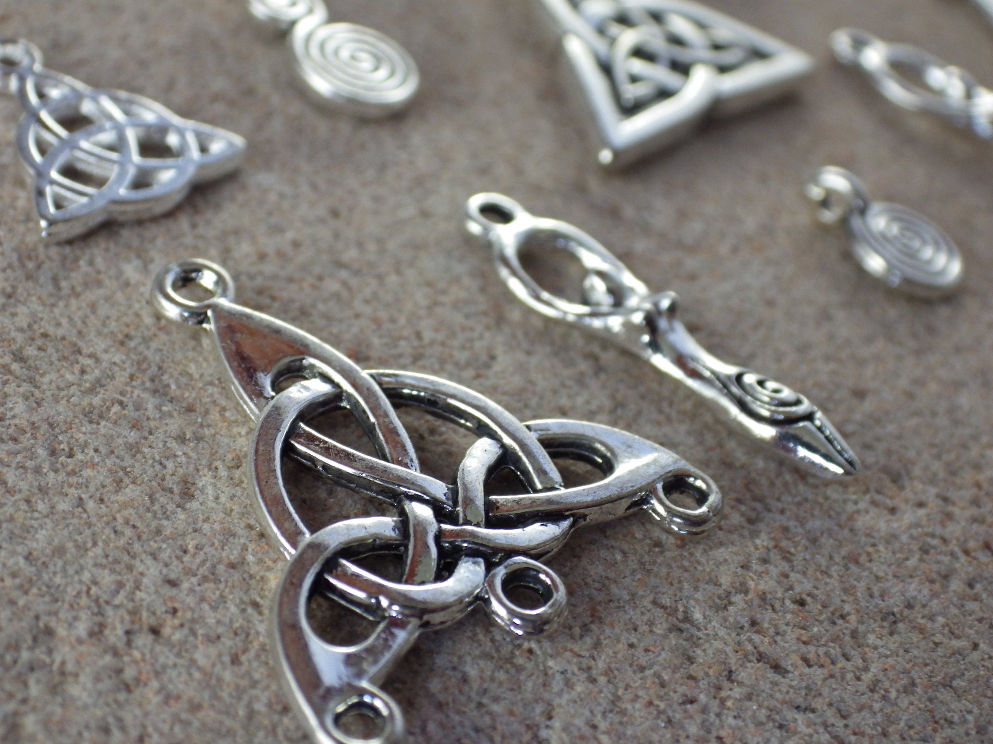 16 x Silver Celtic Charms Pendants, Triquetra Triskele Trinity Knot, Celtic Cross Spiral Of Life Celtic Goddess, Wiccan Pagan Craft Supplies