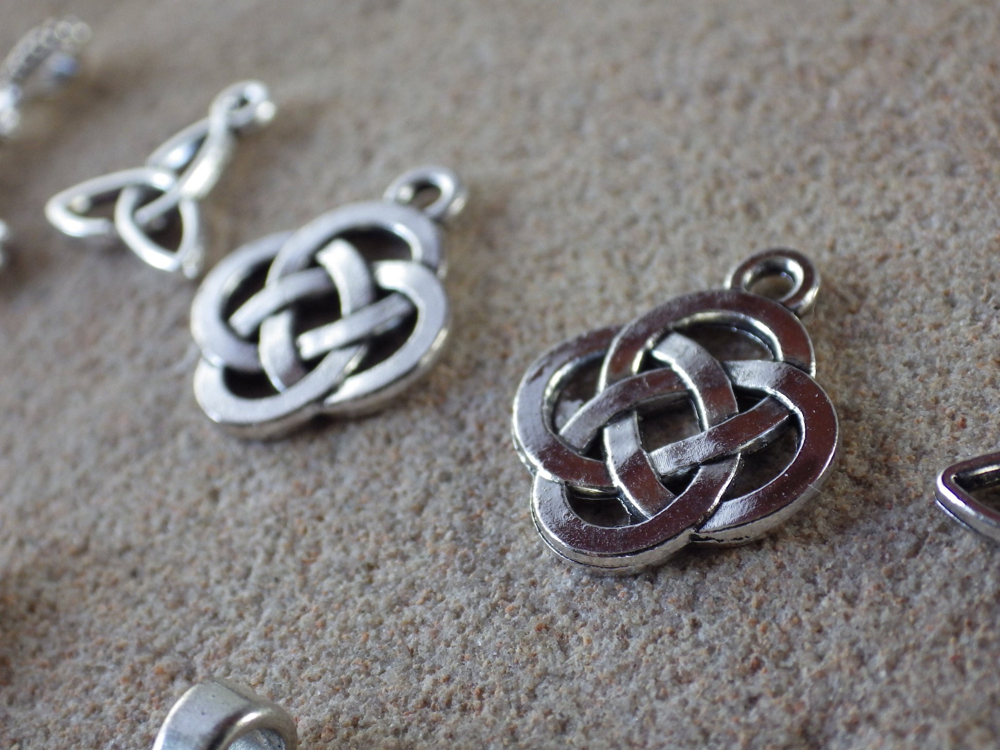 16 x Silver Celtic Charms Pendants, Triquetra Triskele Trinity Knot, Celtic Cross Spiral Of Life Celtic Goddess, Wiccan Pagan Craft Supplies