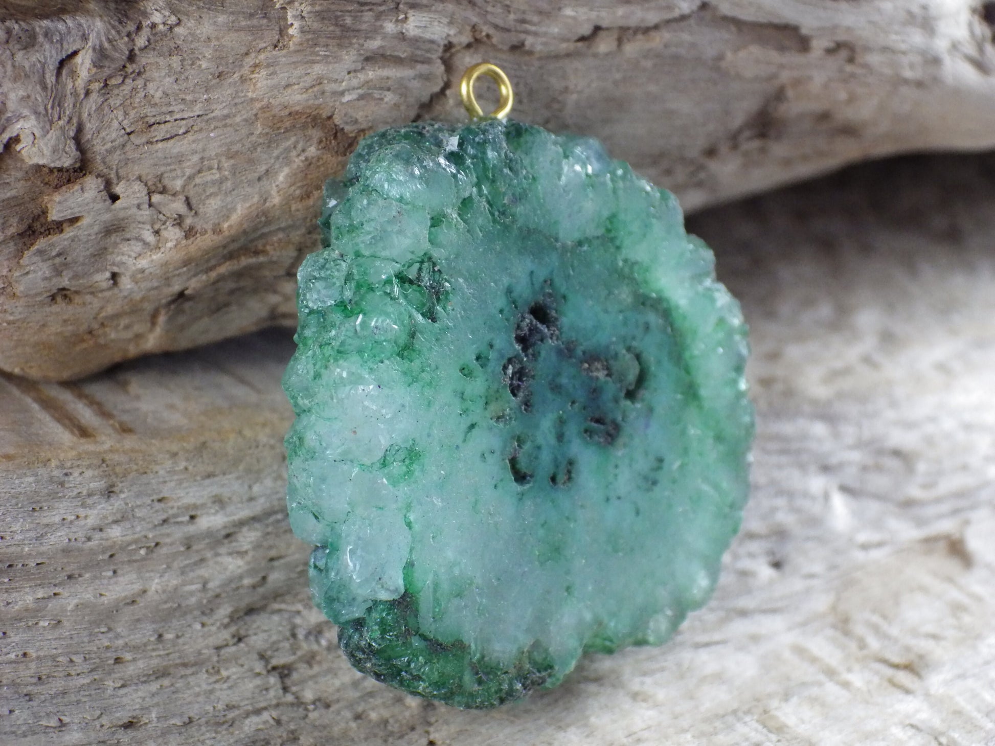 Emerald Green Druzy Quartz Geode Slice, Semi Precious Gemstone Pendant, 34x33mm Designer's Loose Stone, Focal Bead, Jewelry Making T3