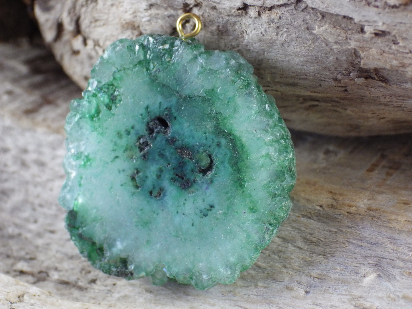Emerald Green Druzy Quartz Geode Slice, Semi Precious Gemstone Pendant, 34x33mm Designer's Loose Stone, Focal Bead, Jewelry Making T3
