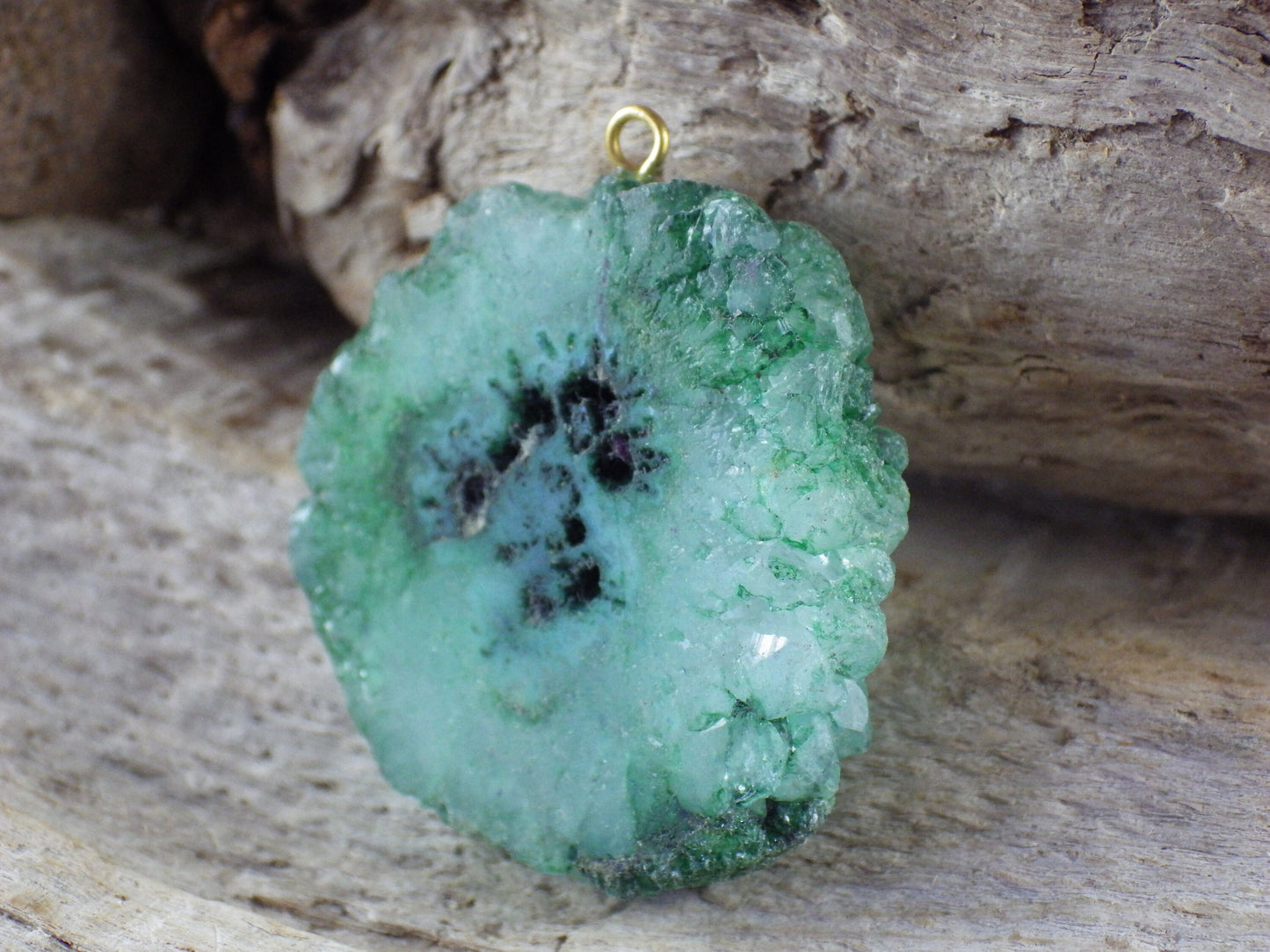 Emerald Green Druzy Quartz Geode Slice, Semi Precious Gemstone Pendant, 34x33mm Designer's Loose Stone, Focal Bead, Jewelry Making T3
