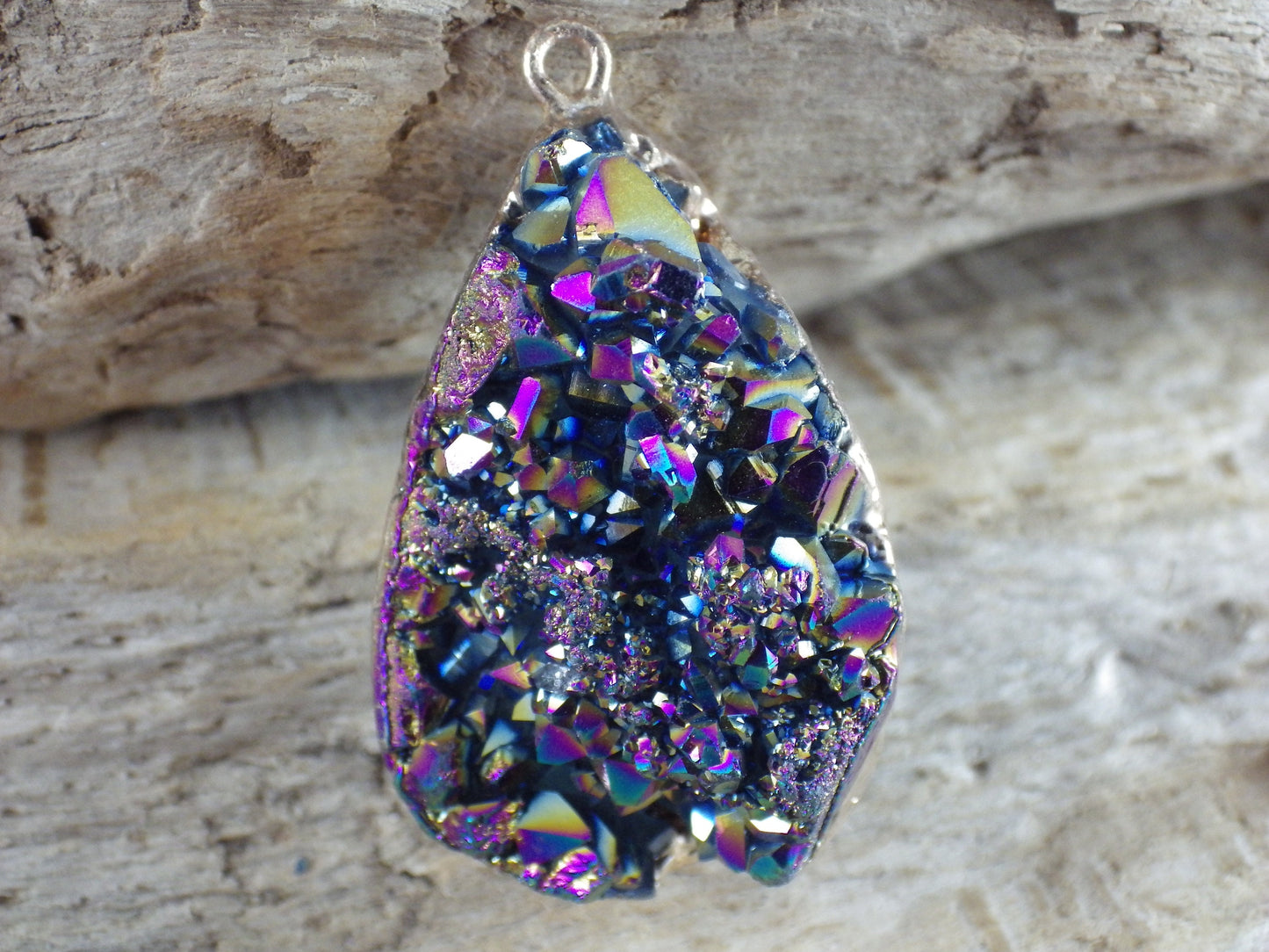 Druzy Quartz Geode Crystal Teardrop Pendant, 38x23mm Semi Precious Gemstone, Focal Bead Loose Stone, Jewelry Making Supplies, UK T2